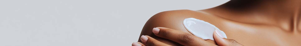 Comment puis-je &eacute;liminer rapidement et naturellement les taches brunes sur mon visage ?