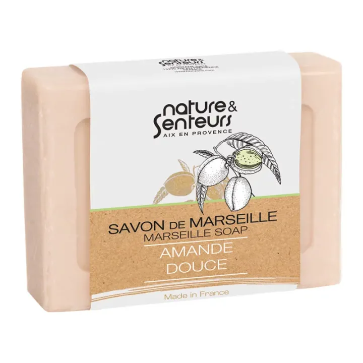 Savon de Marseille parfum&eacute; &agrave; l'amande douce Nature & Senteurs - pain de 100g