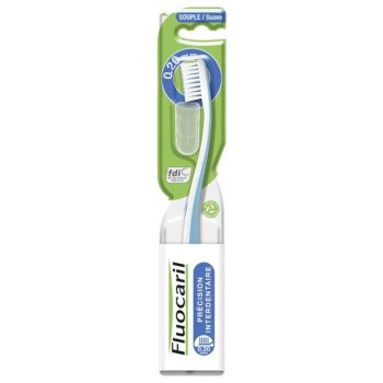 Brosse &agrave; dents souple Pr&eacute;cision interdentaire Fluocaril - une brosse &agrave; dents