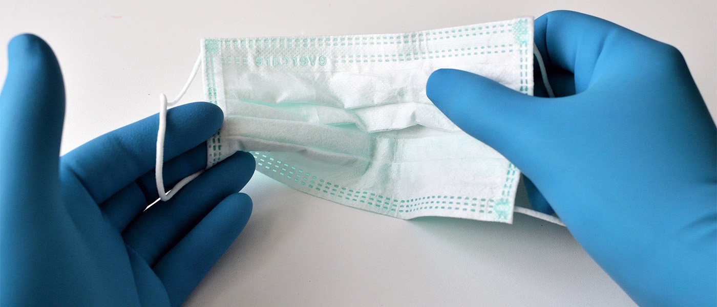 gestes barri&egrave;res