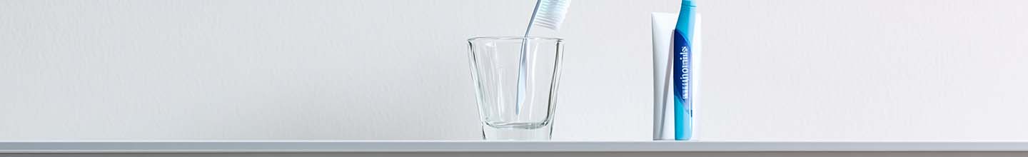 Comment nettoyer les espaces interdentaires ?