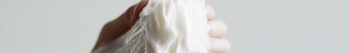 Le lait d&eacute;maquillant peut-il remplacer le nettoyant visage ?