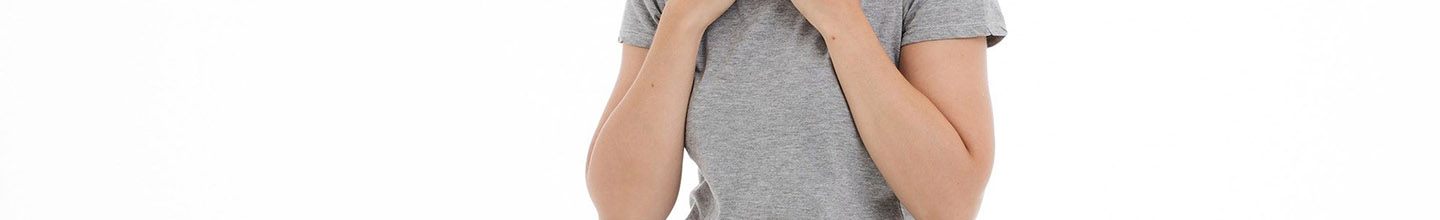 Quelles huiles essentielles choisir contre le mal de gorge ?