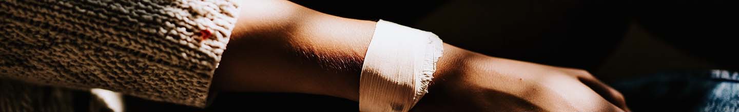 Puis-je mettre de l’hydrocolloïde sur une plaie ouverte ?